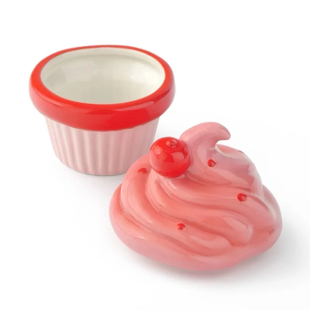 Target Bullseye Valentine’s Trinket Boxes Cake Cupcake Macaroon
